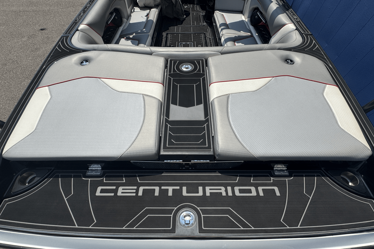 Slide: The Image of Centurion RI257 2021 - 7