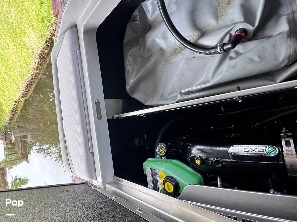 Slide: The Image of Centurion Vi22 WakeBoat 2023 - 15277730