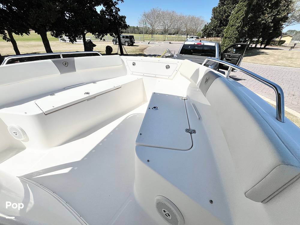 Slide: The Image of Bow Seating - 15228888
