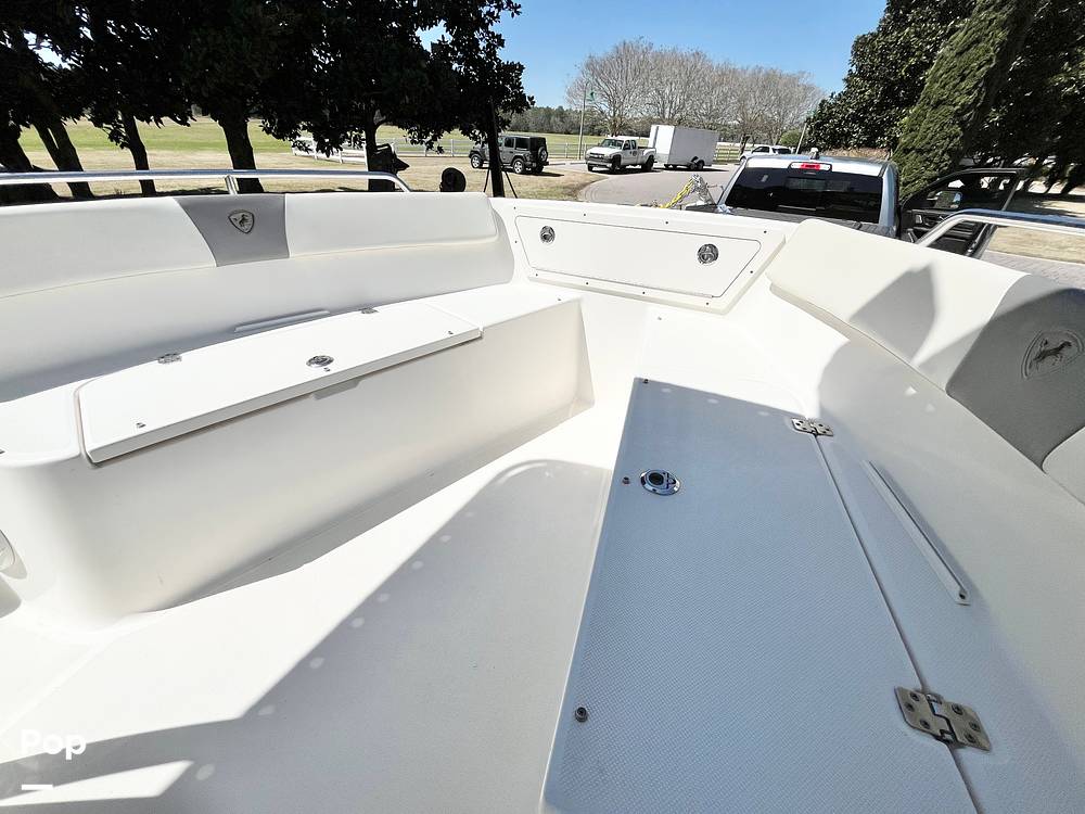 Slide: The Image of Bow Seating - 15228889