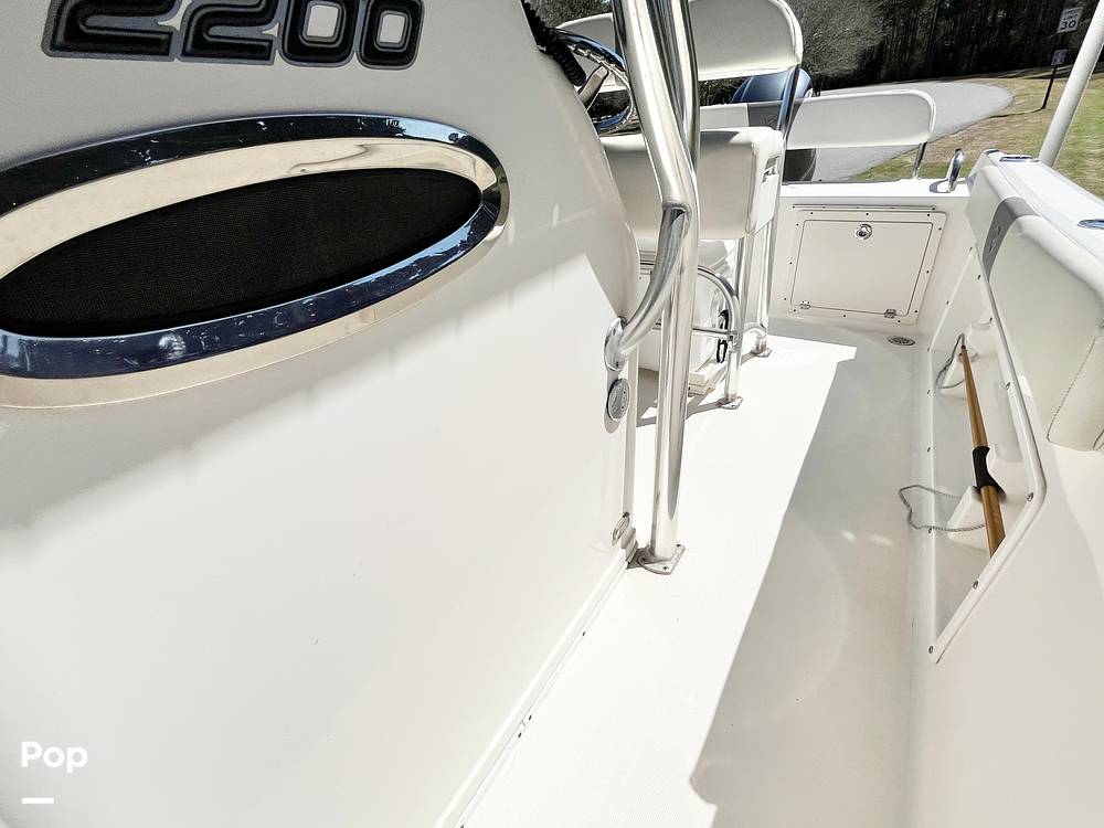 Slide: The Image of Center Console W/storage - 15228897