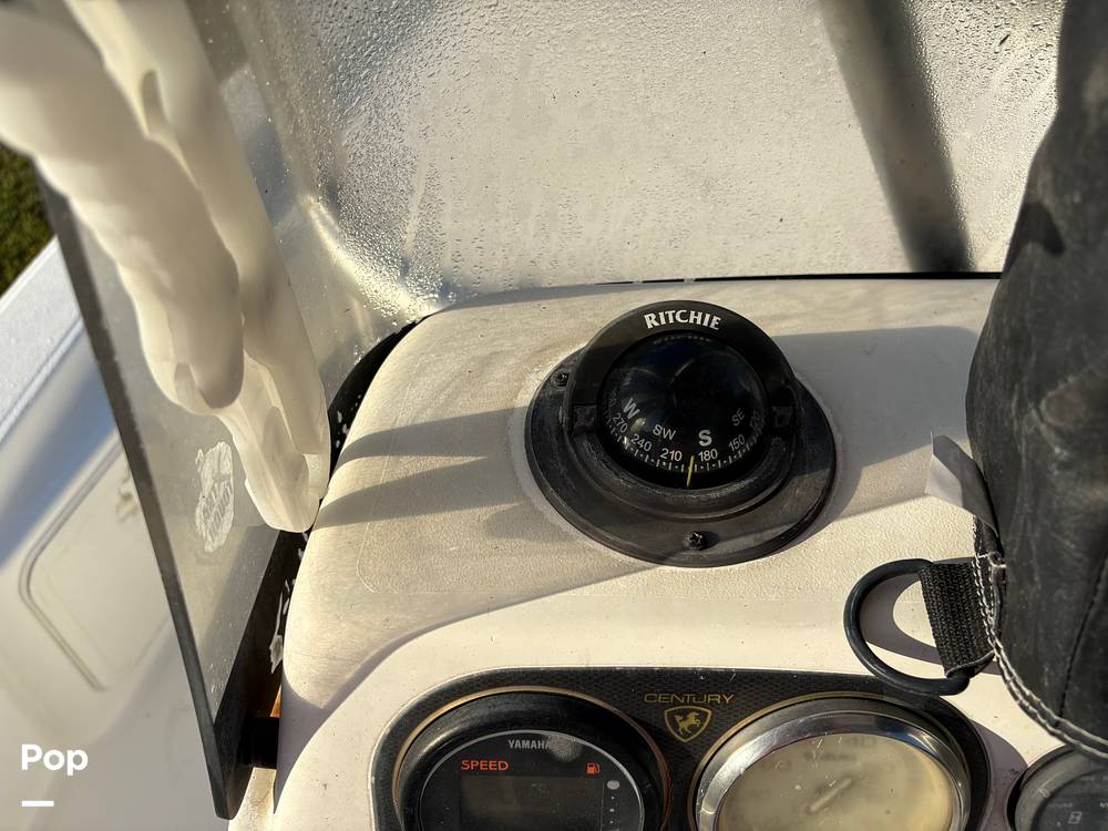 Slide: The Image of Century 2202 Bay 2006 - 15408794