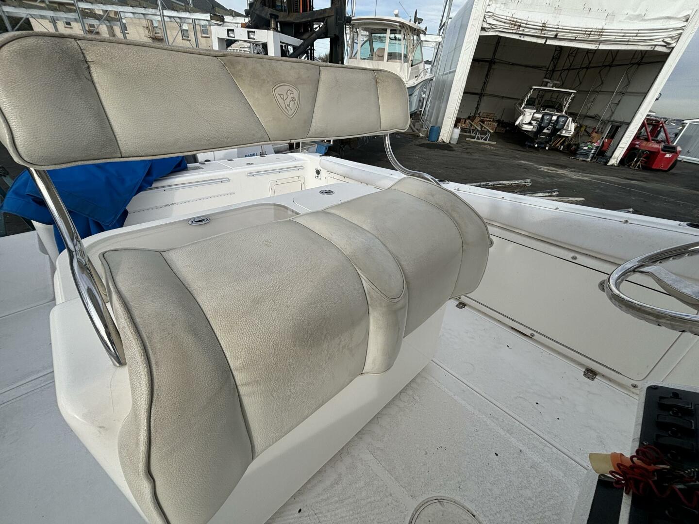 Slide: The Image of Century 2900 Center Console 2006 - 4807521