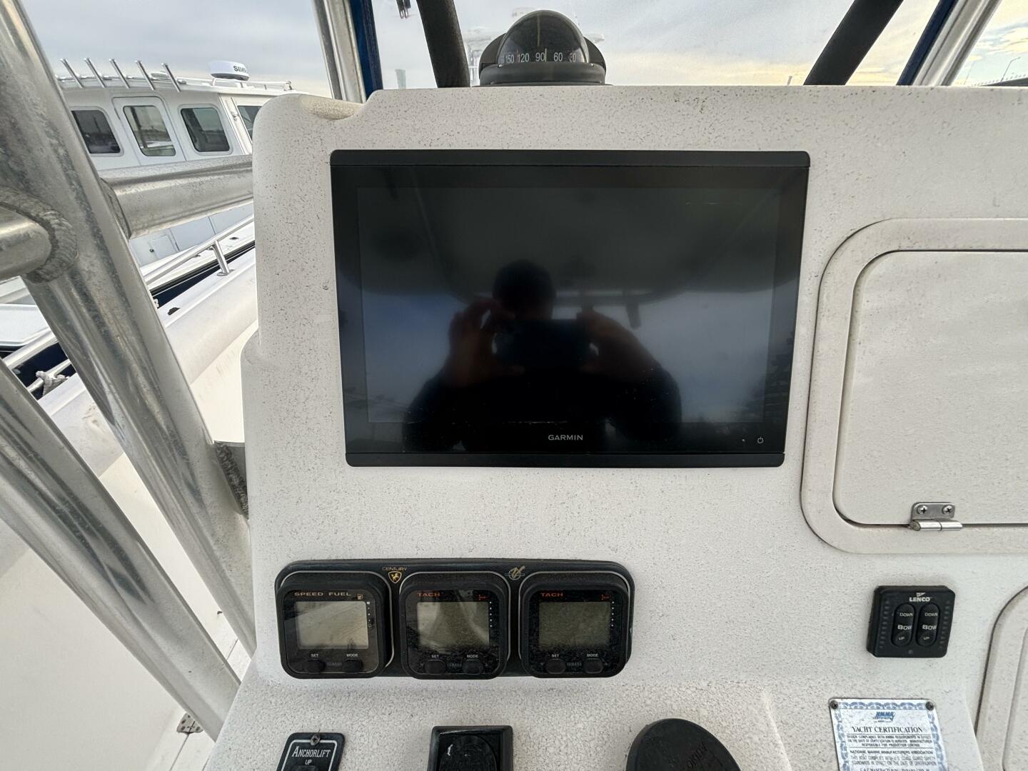 Slide: The Image of Century 2900 Center Console 2006 - 4807523
