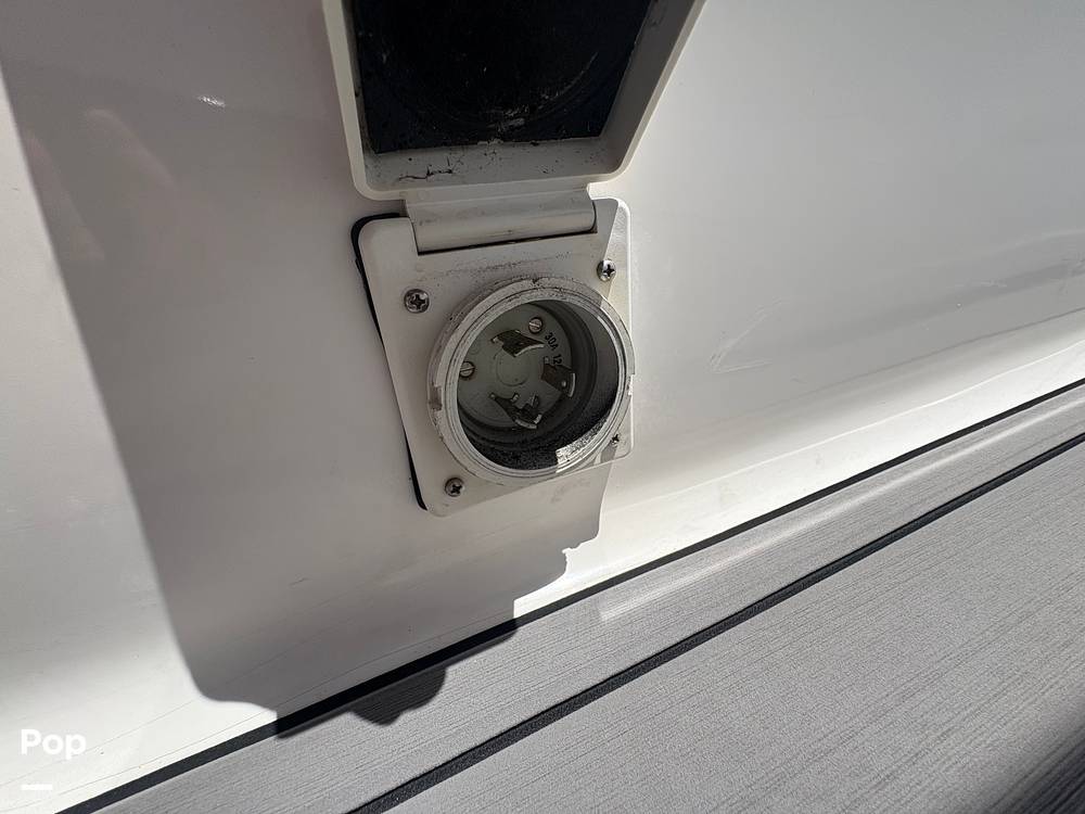 Slide: The Image of Century 3000 Sport Cabin 1998 - 15588210