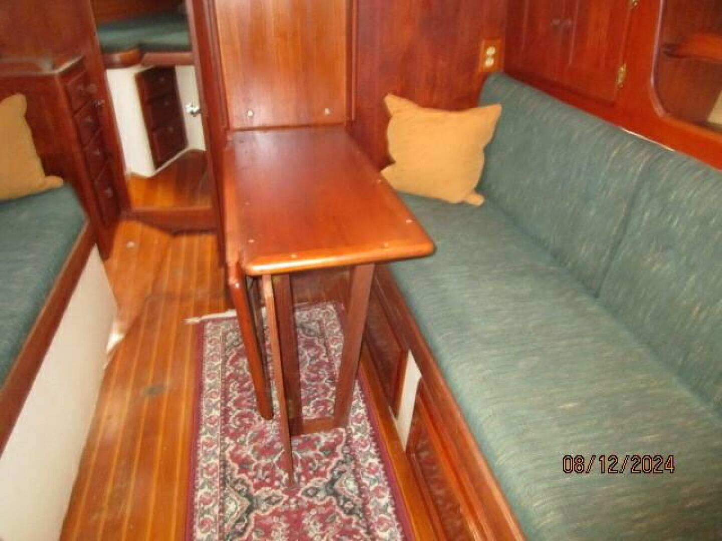 Slide: The Image of 34' Sea Sprite salon table1 - 4583164