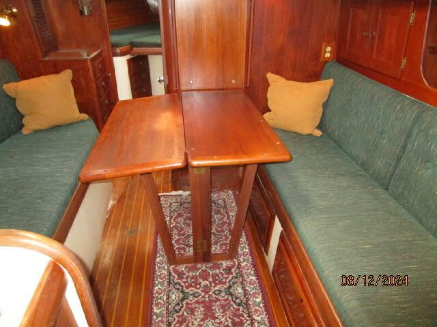 Slide: The Image of 34' Sea Sprite salon table2 - 4583166