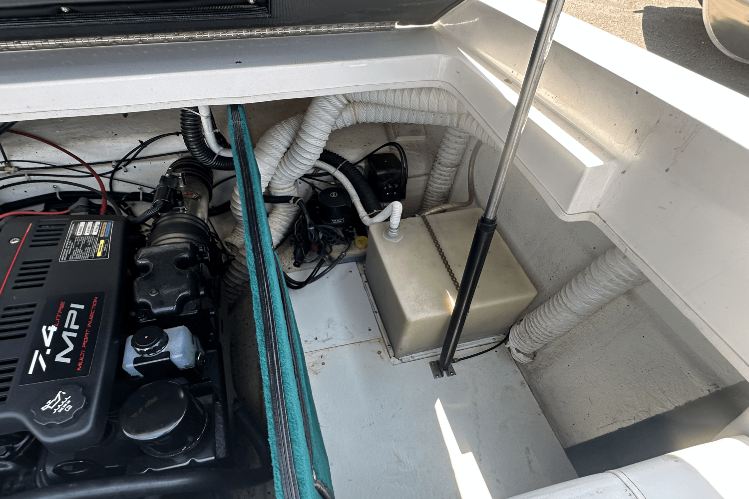 Slide: The Image of Challenger 24 2000 - 23