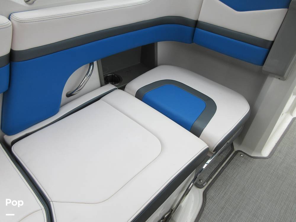 Slide: The Image of Passenger Seat Down - 15036573