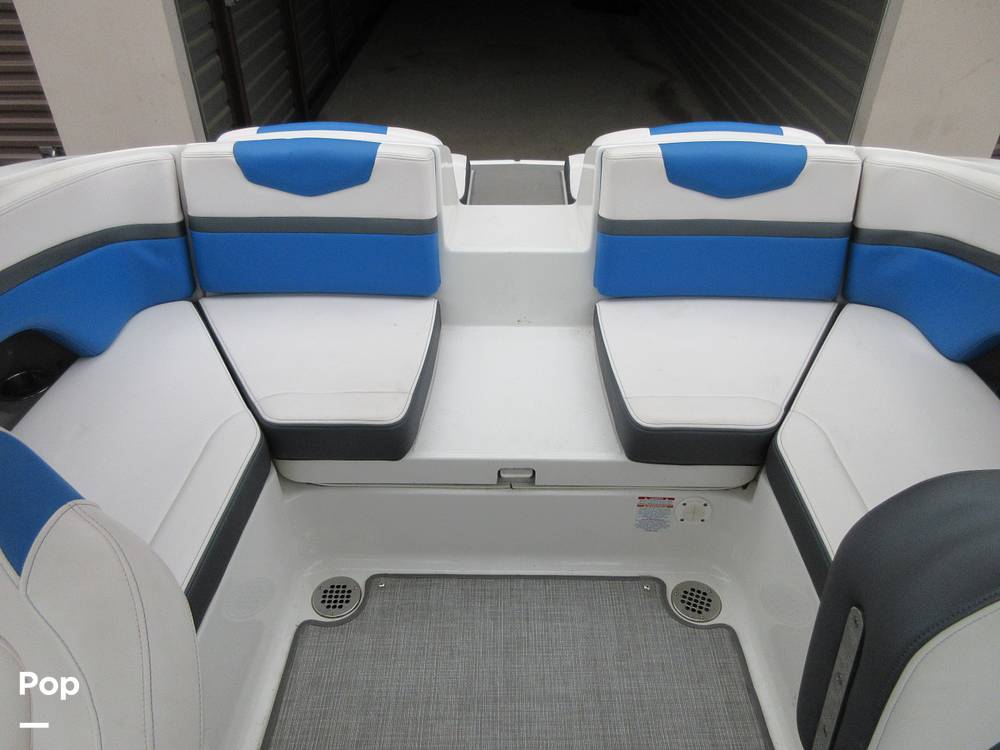 Slide: The Image of Cockpit Seating - 15036551