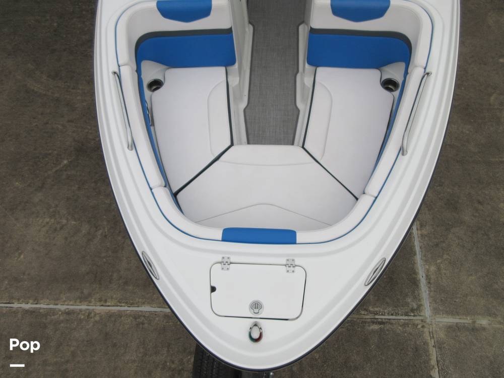 Slide: The Image of Bow Seating - 15036460