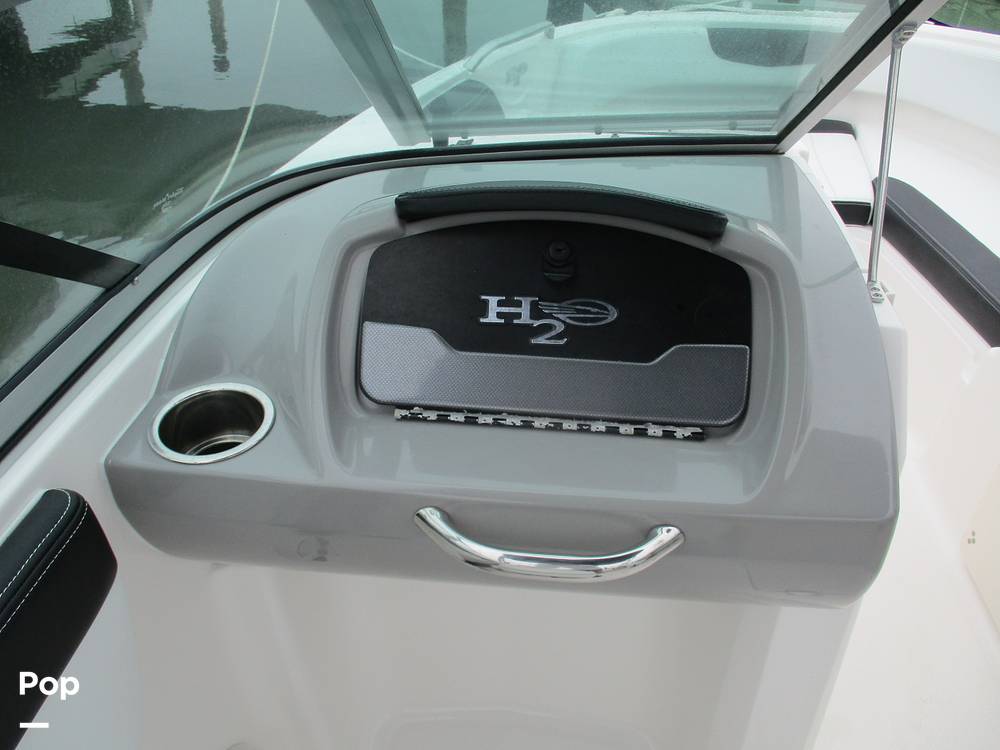Slide: The Image of GLOVE BOX - 15568752