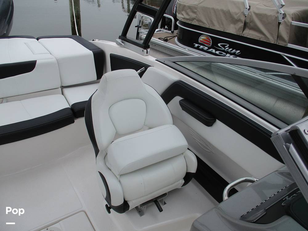 Slide: The Image of Chaparral 21 H20 Sport Deluxe 2018 - 15568775