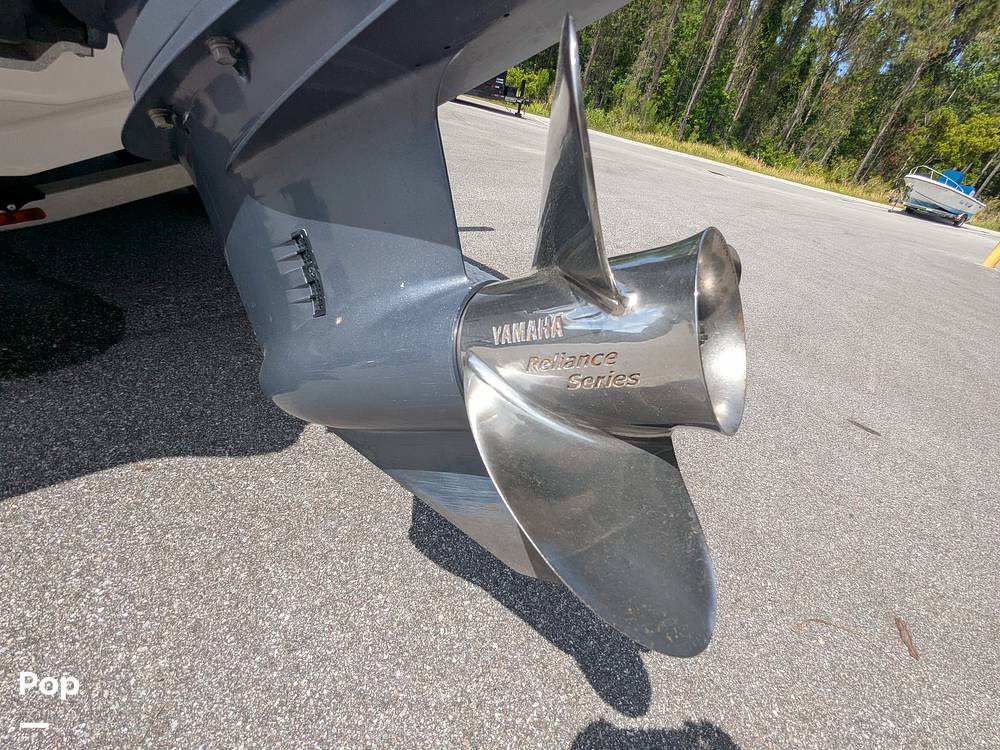 Slide: The Image of Stainless Prop - 15392549