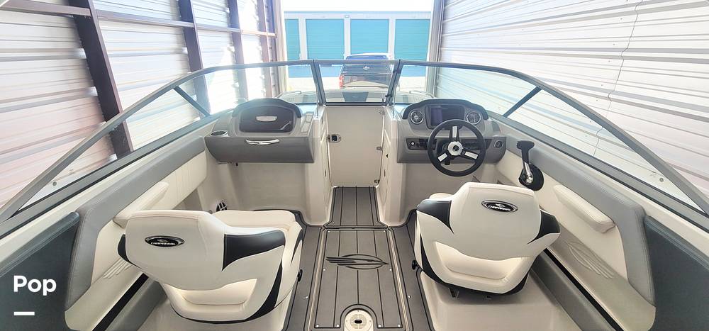 Slide: The Image of Non-skid Deck - 15670195