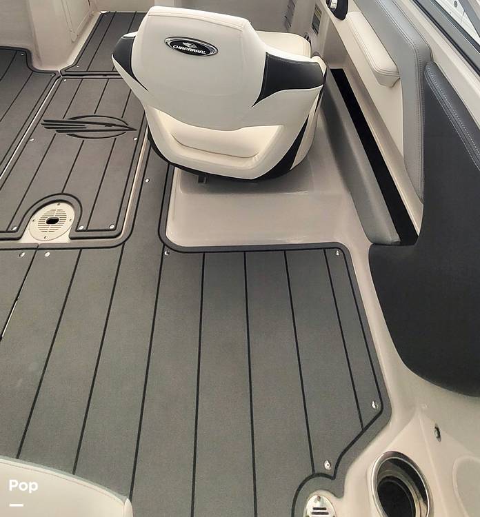 Slide: The Image of Non-skid Deck - 15670205