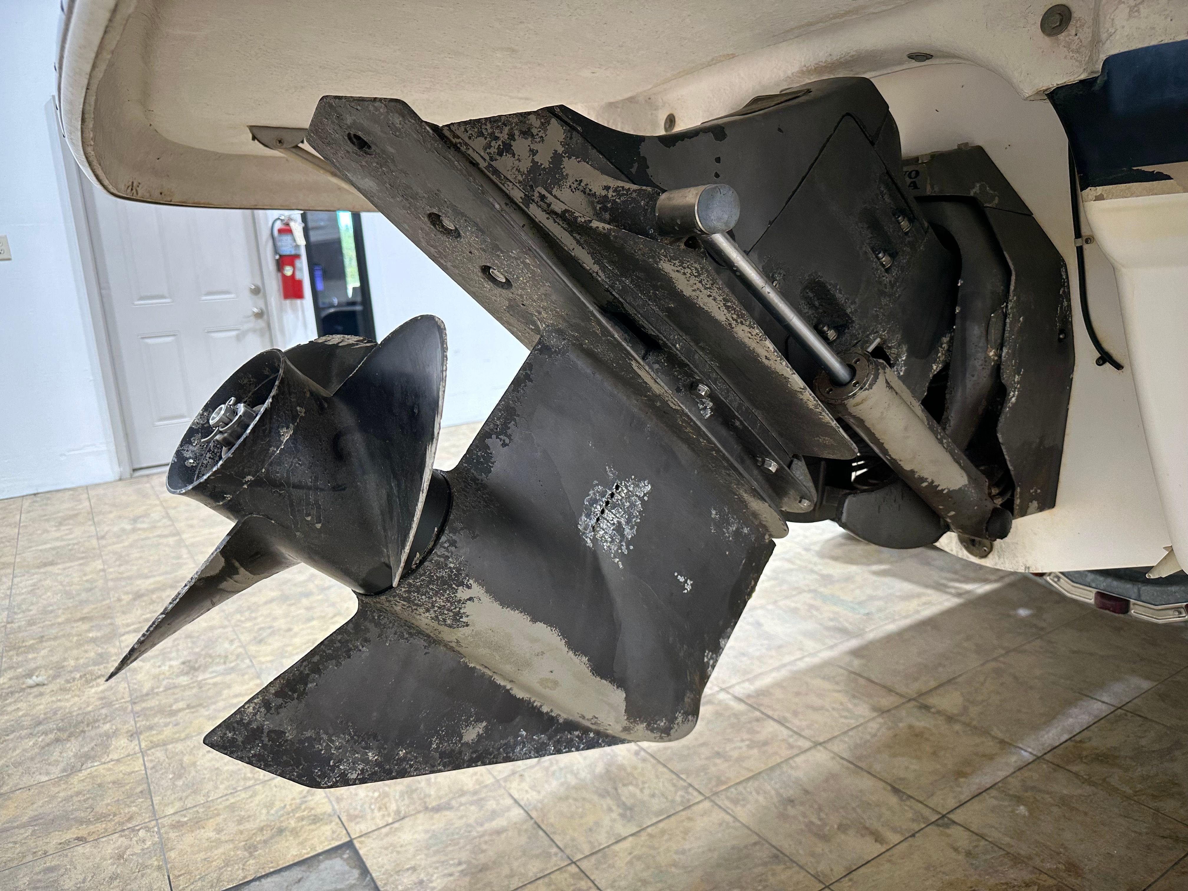 Slide: The Image of 2005 Chaparral 220 Ssi - Image 11 - 11