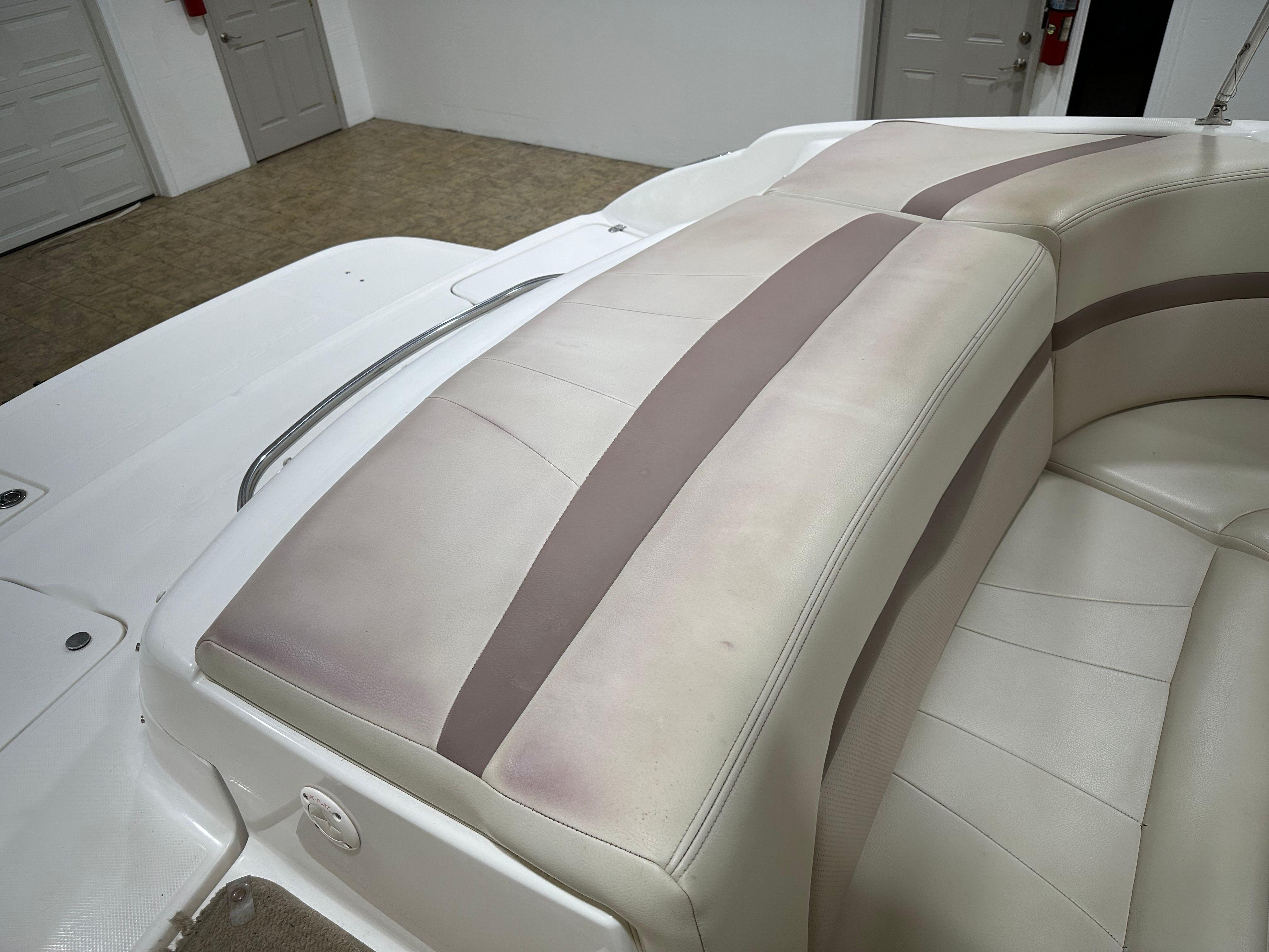 Slide: The Image of 2005 Chaparral 220 Ssi - Image 14 - 14