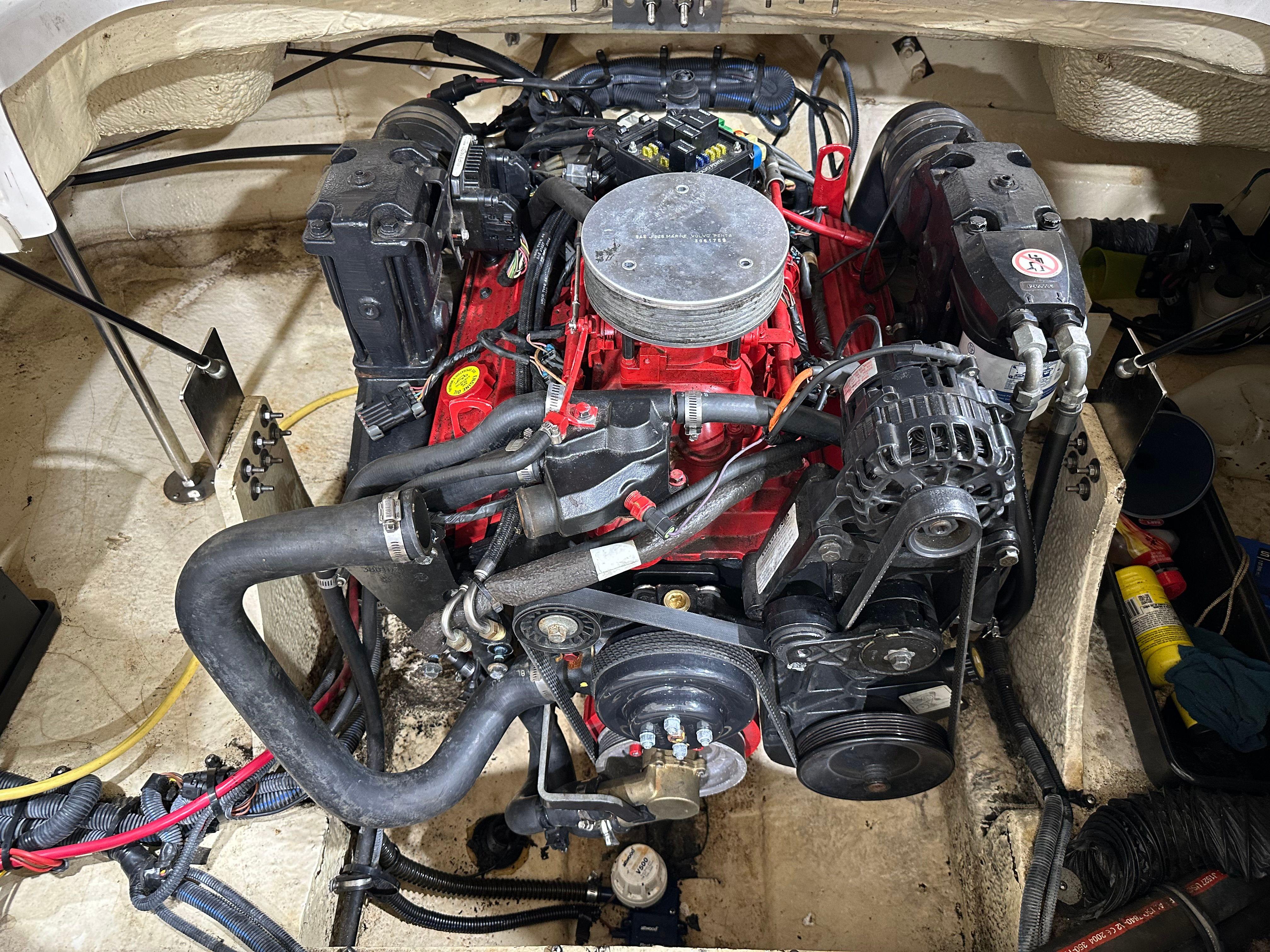 Slide: The Image of 2005 Chaparral 220 Ssi - Image 28 - 28