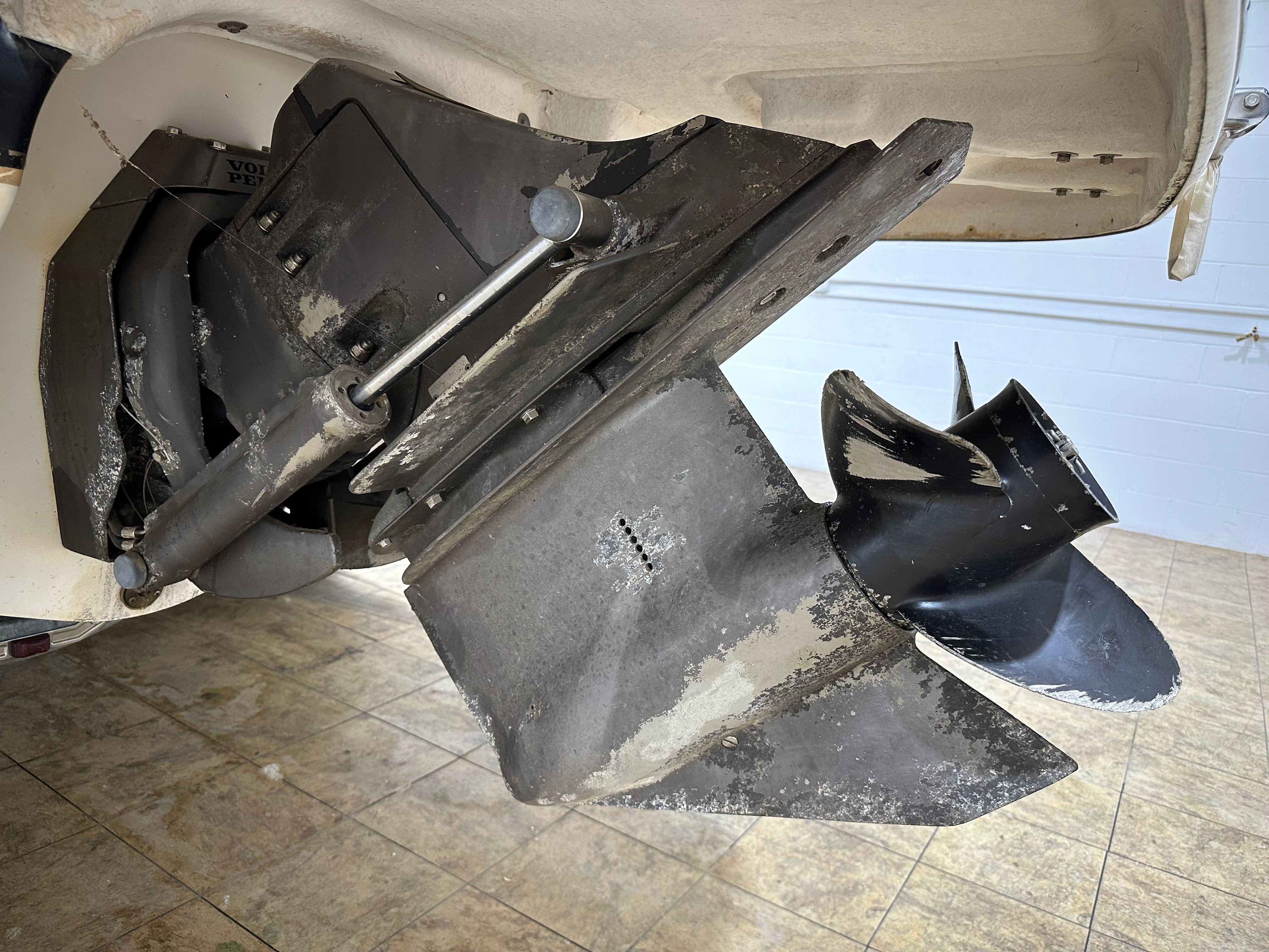 Slide: The Image of 2005 Chaparral 220 Ssi - Image 9 - 9