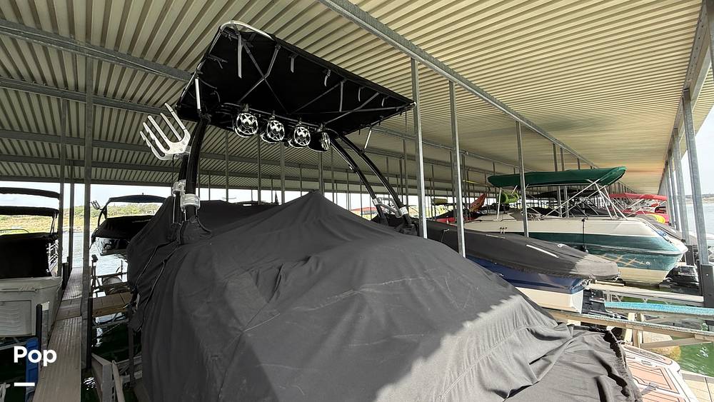 Slide: The Image of Full Boat Cover - 15620744