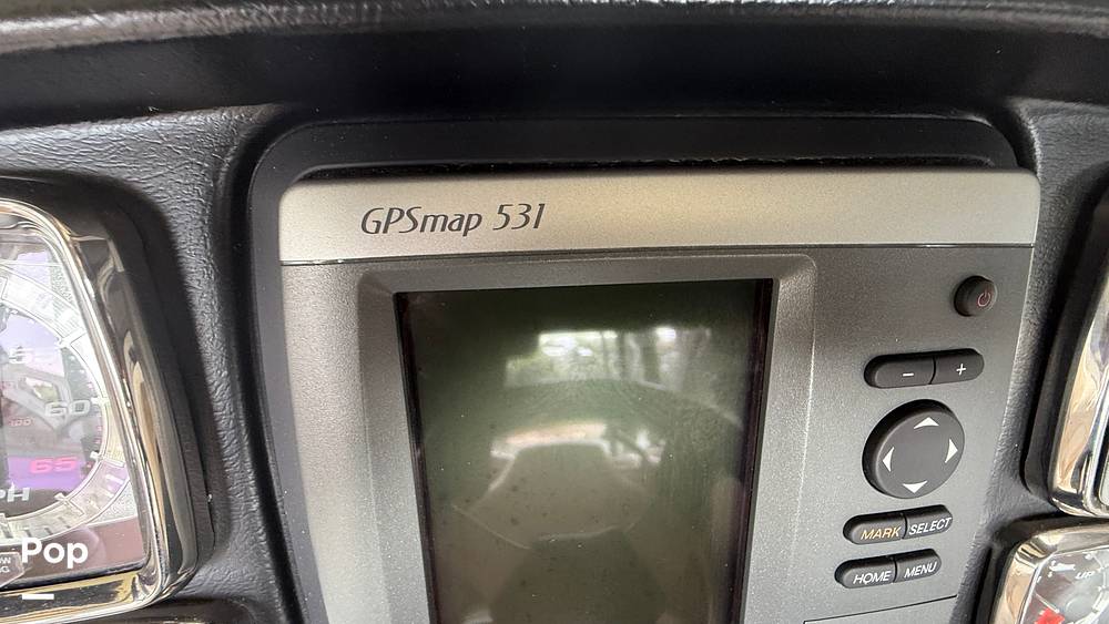 Slide: The Image of Garmin - 15620751