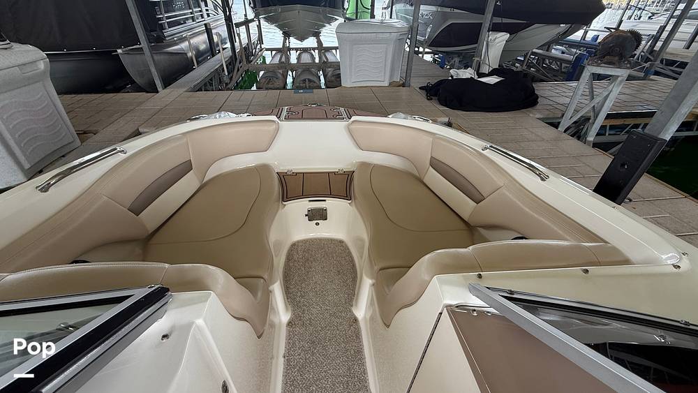 Slide: The Image of Bow Seating - 15620769