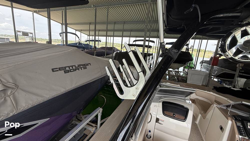 Slide: The Image of Wakeboard Rack - 15620821