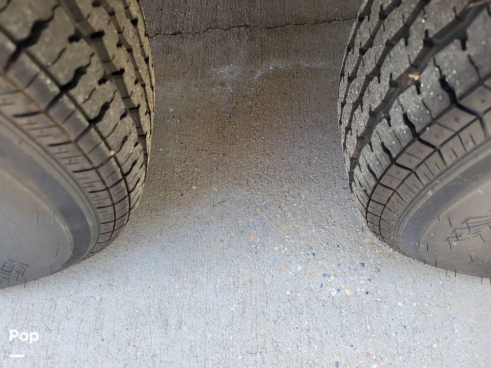 Slide: The Image of Chaparral 224 Sunseta 2017 - 15658082