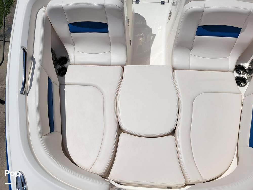 Slide: The Image of Bow Seating - 15658103