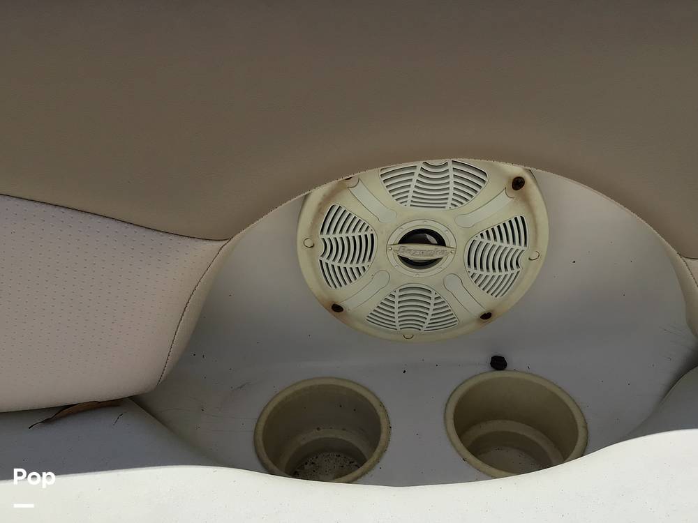 Slide: The Image of VHF Speaker - 12938660