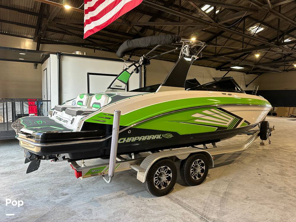 Slide: The Image of 2015 Chaparral 243 VRX - 13