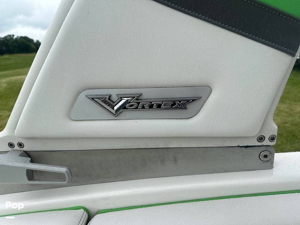 Slide: The Image of Chaparral 243 VRX 2015 - 27