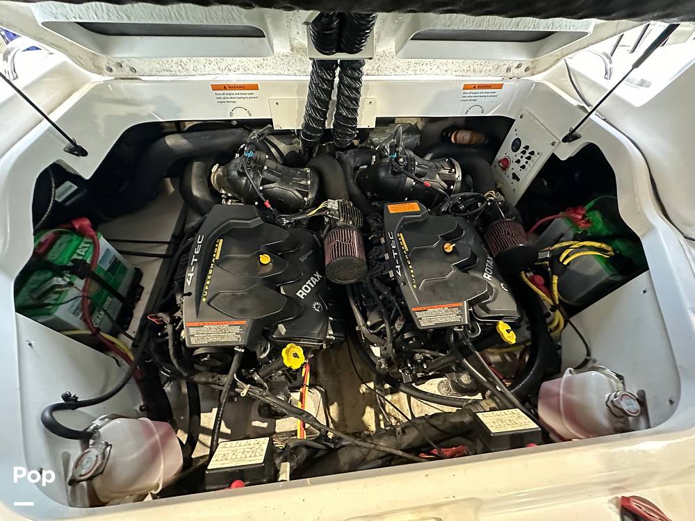 Slide: The Image of Chaparral 243 VRX 2015 - 8