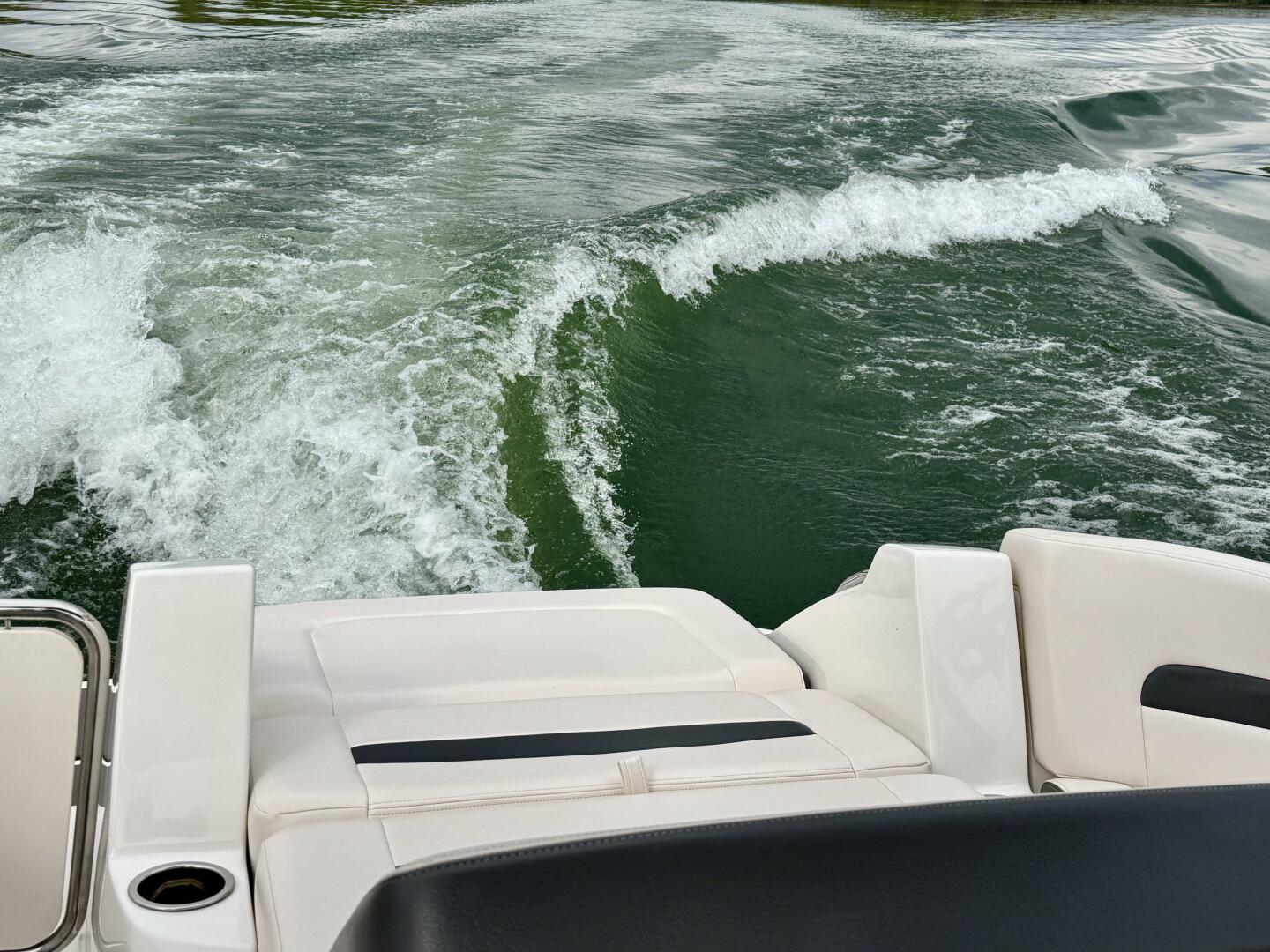 Slide: The Image of Chaparral 264 Sunesta Surf 2018 - 5256112