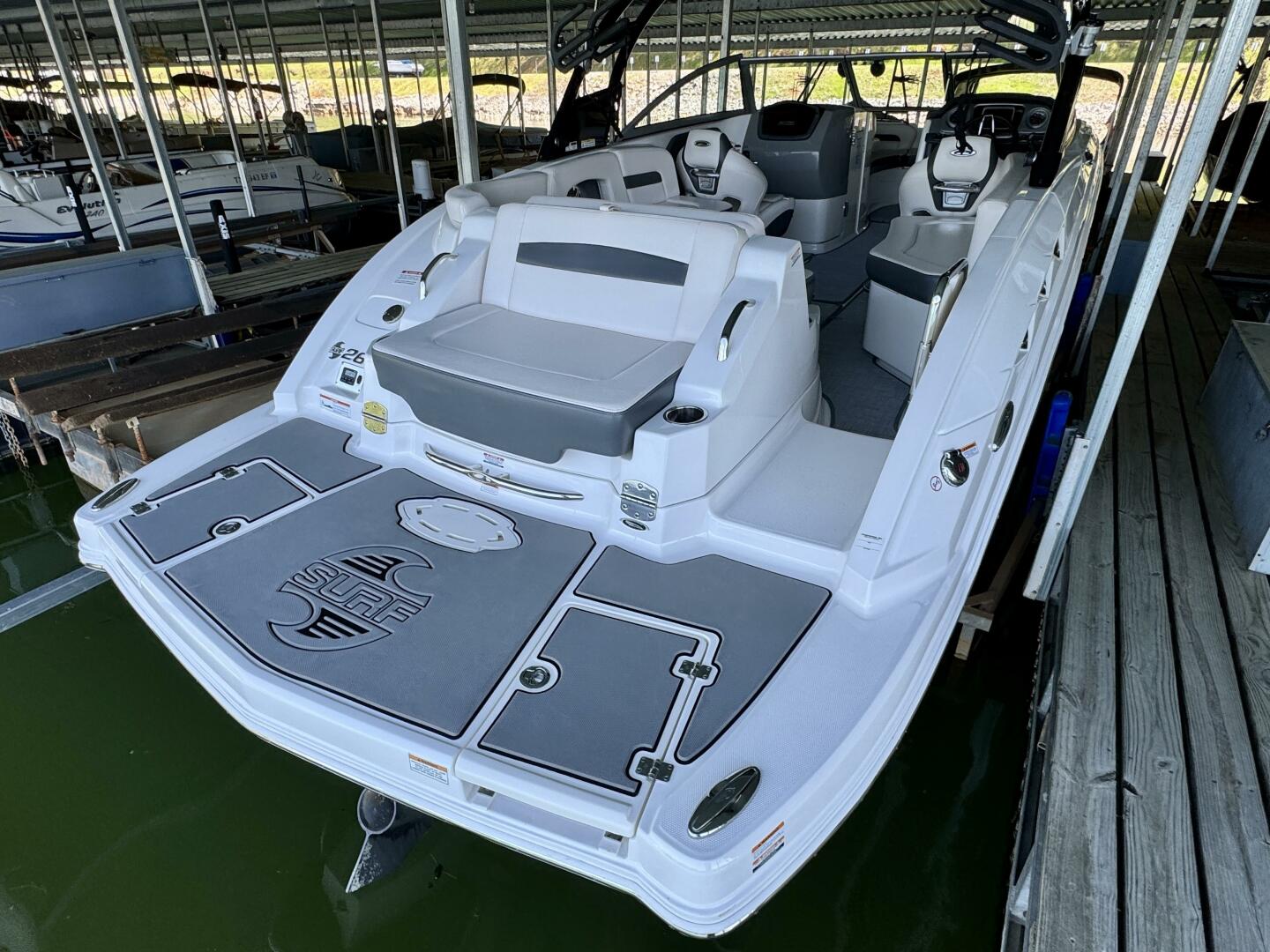 Slide: The Image of Chaparral 264 Sunesta Surf 2018 - 5256000