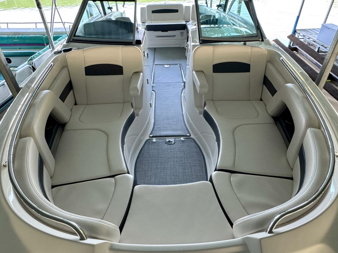 Slide: The Image of Chaparral 264 Sunesta Surf 2018 - 5256040