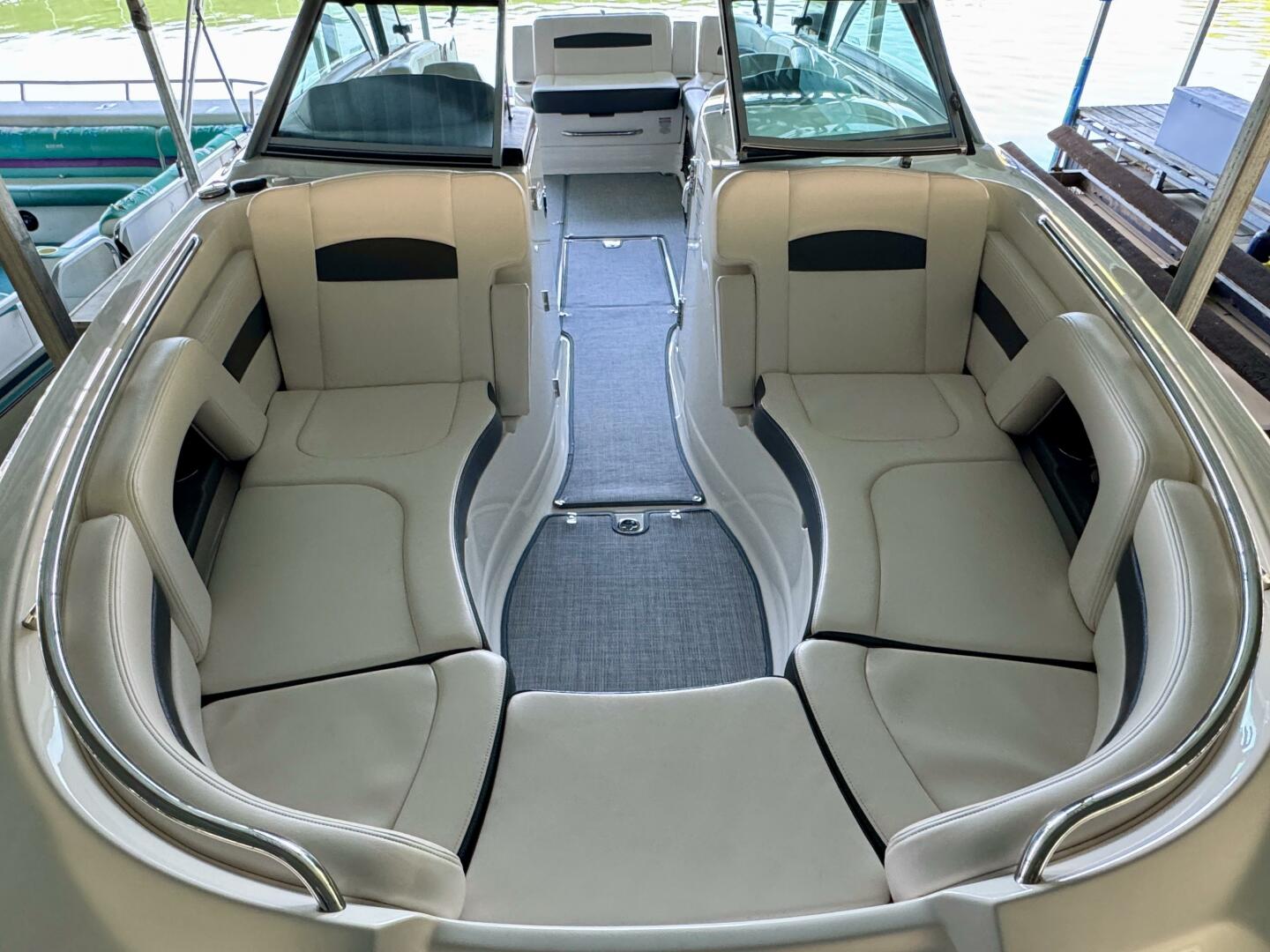 Slide: The Image of Chaparral 264 Sunesta Surf 2018 - 5256041