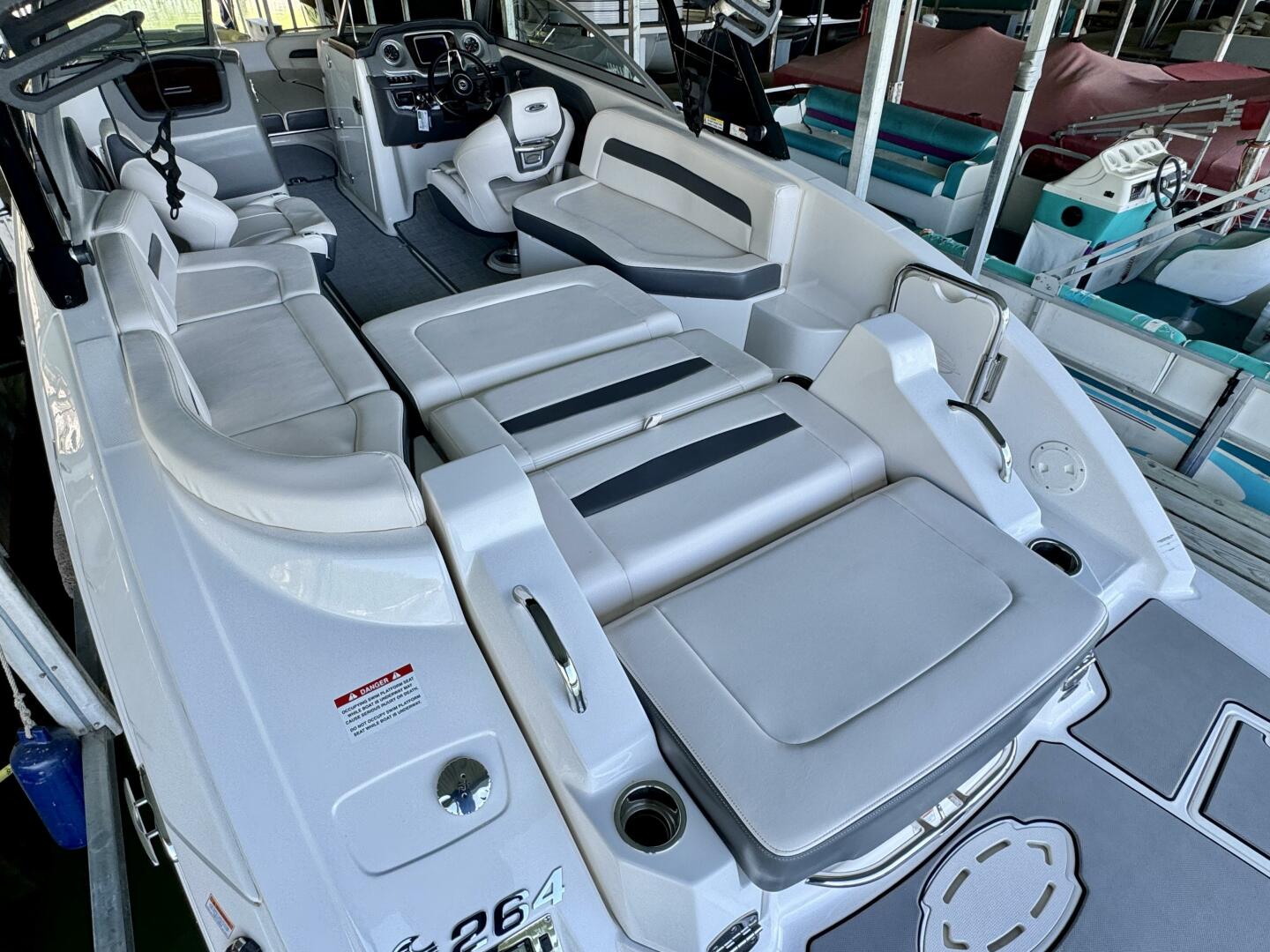 Slide: The Image of Chaparral 264 Sunesta Surf 2018 - 5256054