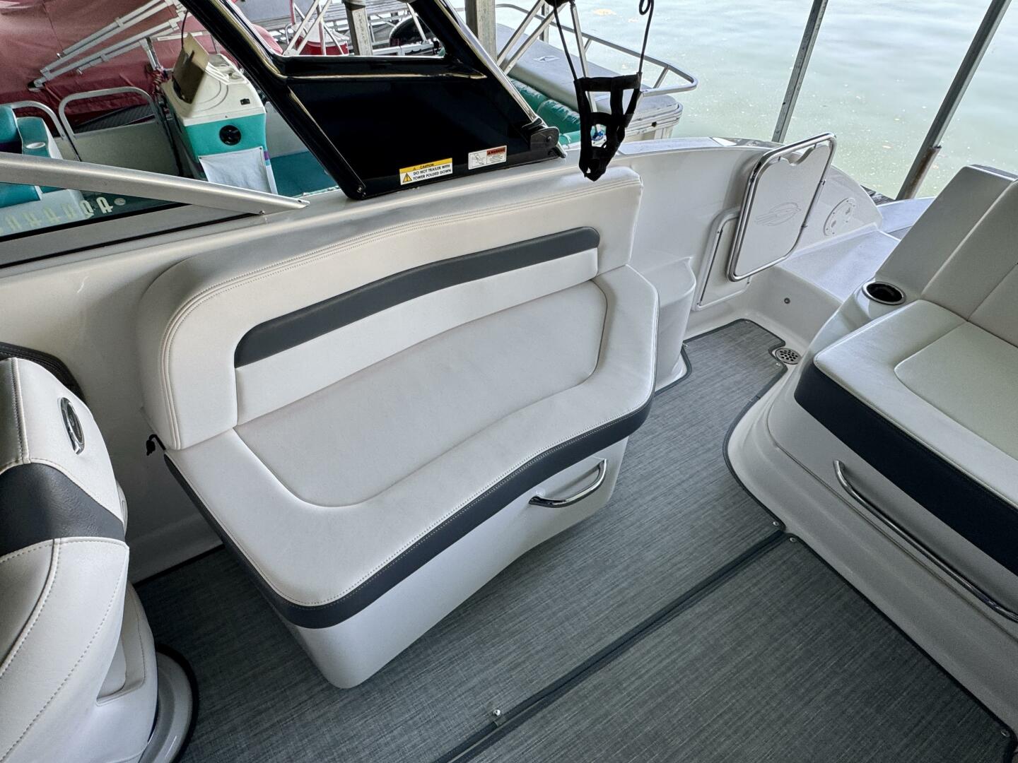 Slide: The Image of Chaparral 264 Sunesta Surf 2018 - 5256061