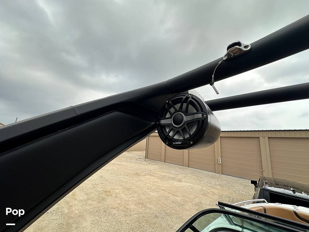 Slide: The Image of Chaparral 26 SURF Black Edition 2022 - 15313082