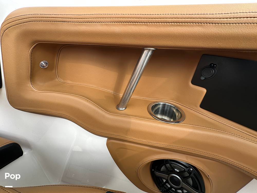 Slide: The Image of Chaparral 26 SURF Black Edition 2022 - 15313093