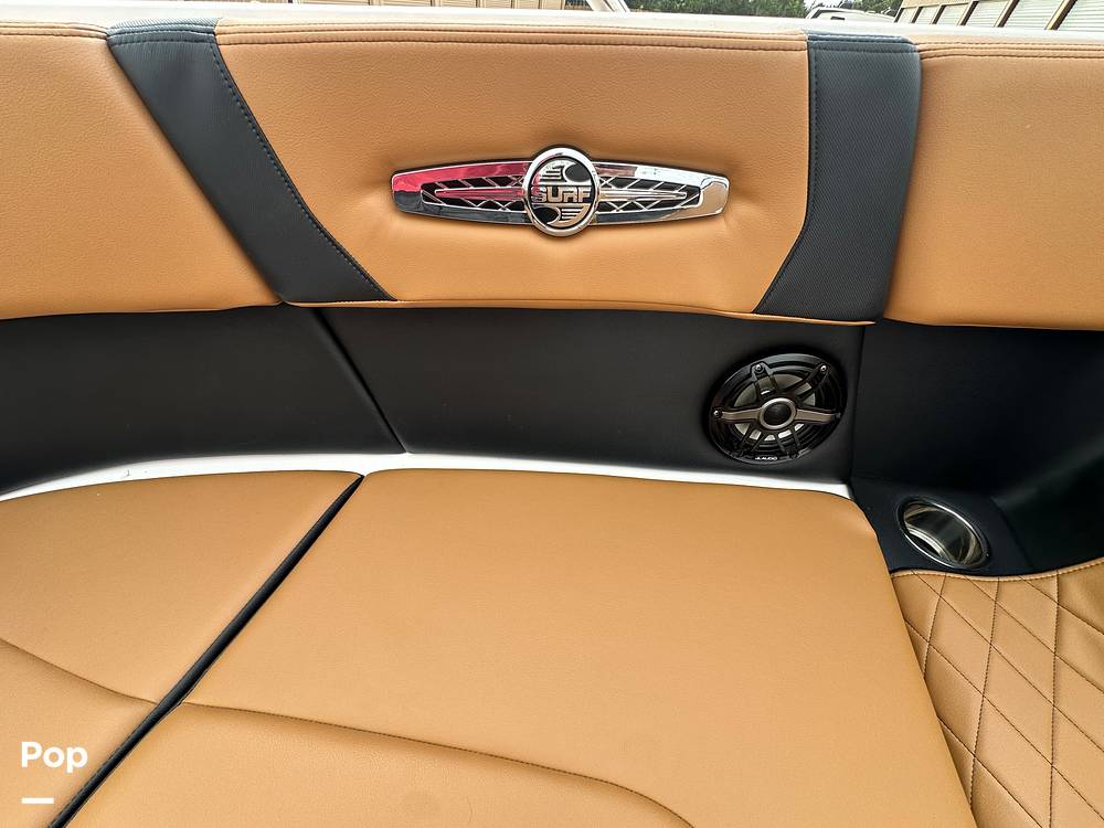 Slide: The Image of Chaparral 26 SURF Black Edition 2022 - 15313481