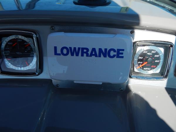 Slide: The Image of Dashboard of 2009 Chaparral 275 SSi with Lowrance device and gauges. - 47