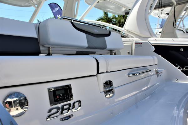 Slide: The Image of Chaparral 280 OSX 2021 - 5