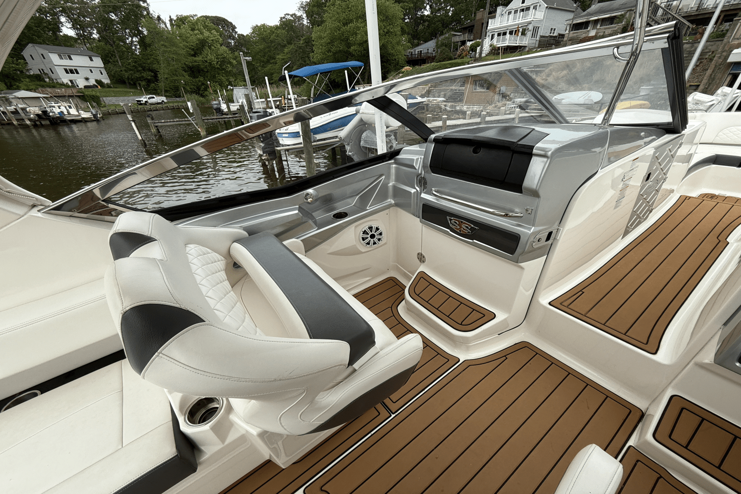 Slide: The Image of Chaparral 327 SSX 2015 - 19