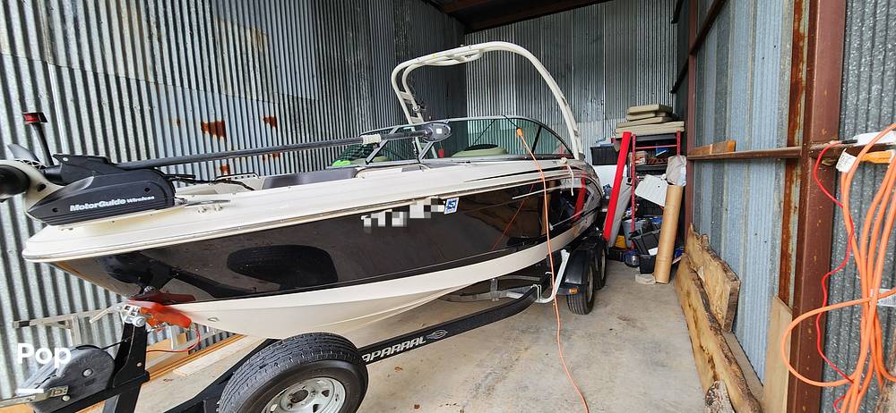 Slide: The Image of Chaparral H20 21 Fish & Ski 2015 - 15559241