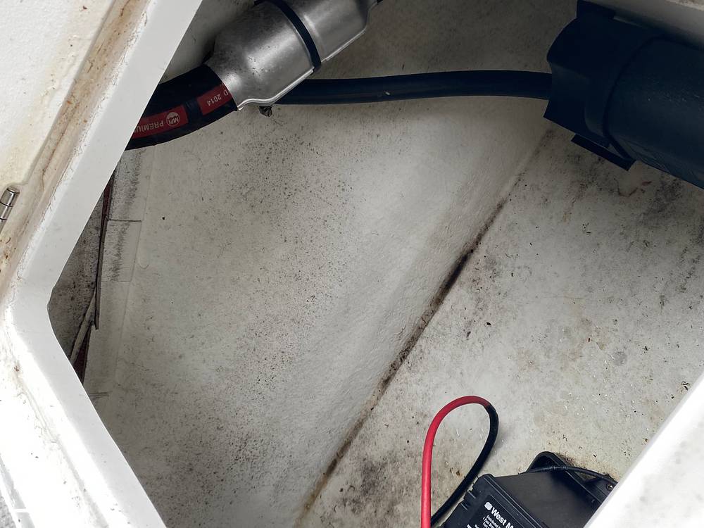 Slide: The Image of Chaparral H20 21 Sport 2015 - 15471514