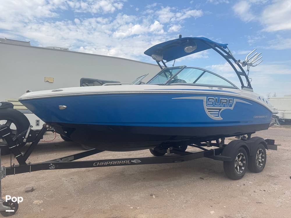 Slide: The Image of Chaparral H2O SURF 2019 - 15792592