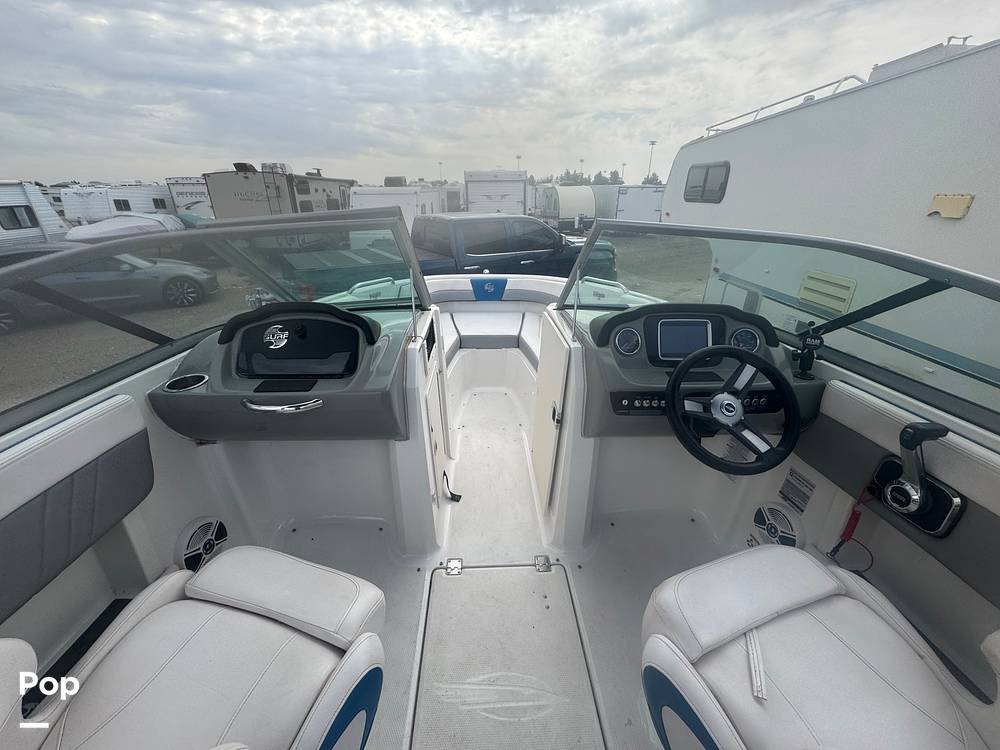 Slide: The Image of Chaparral H2O SURF 2019 - 15792600